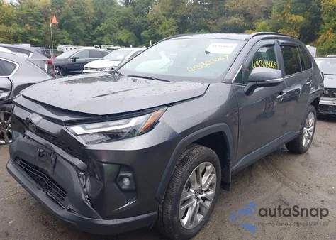 2024 Toyota Rav4 Xle Premium z USA, uszkodzony, nr VIN 2T3A1RFV7RC399539